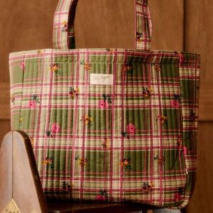 Bundle of two sezane totes